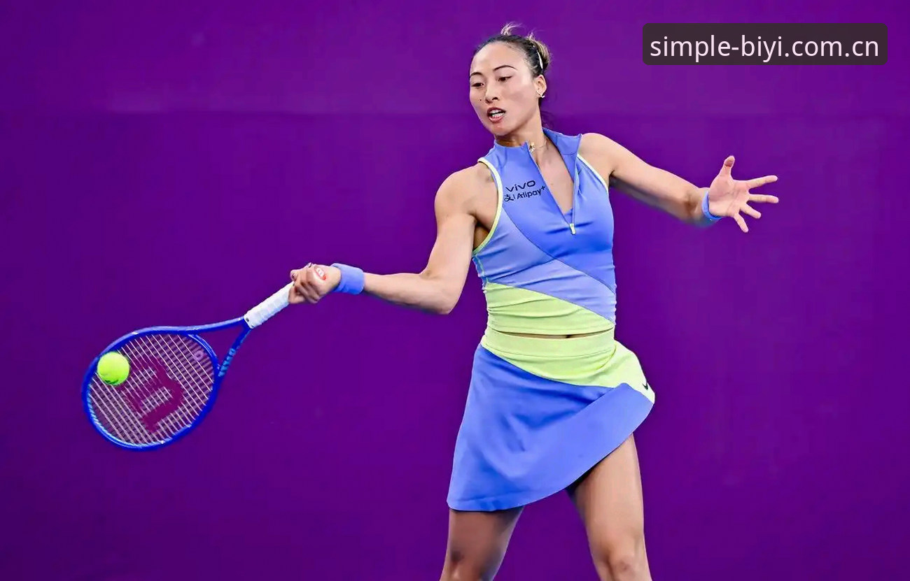 必一娱乐APP电竞数据 郑钦文WTA500逆转之战深度评测:从排名153到晋级,必一体育平台见证真实回暖信号